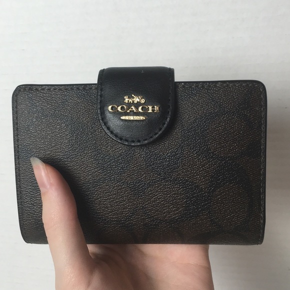 COACH wallet, brand new (with tags) - Picture 1 of 3